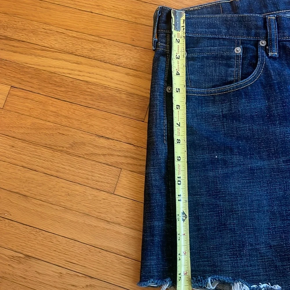 Levi’s 501 Cutoff Jean Denim Shorts Raw Hem